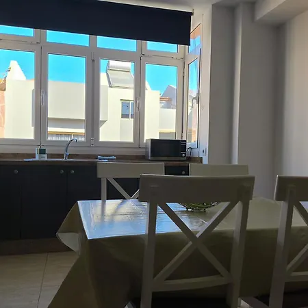 Ar - De 3 Con Ascensor En Huesas,