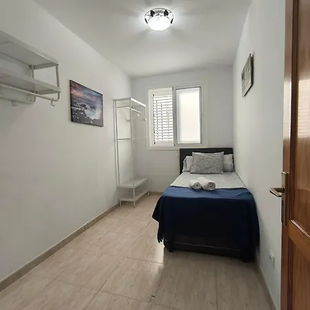 Ar - De 3 Con Ascensor En Huesas, Apartment Telde
