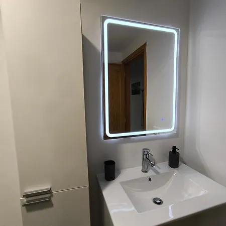 Ar - De 3 Con Ascensor En Huesas, Apartment Telde