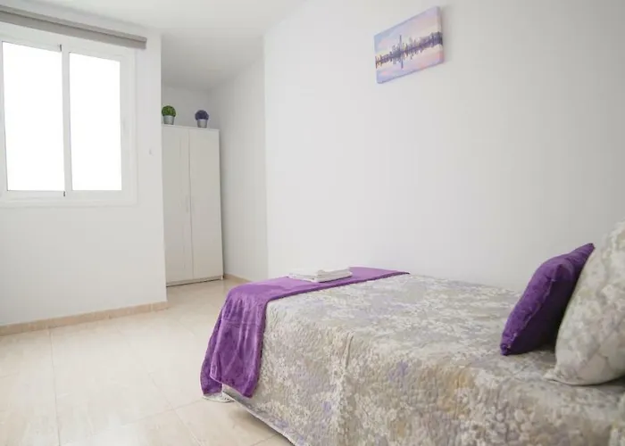 Ar - De 3 Con Ascensor En Huesas, Apartment